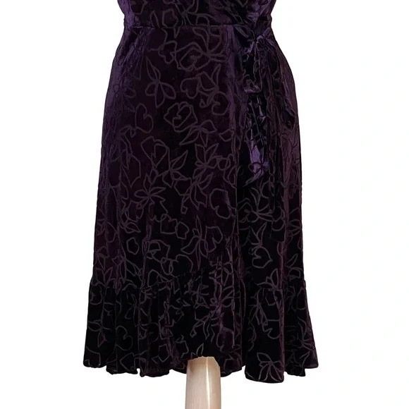 Calvin Klein Purple Velvet Floral Wrap Hi-Low Dress 10 Party Cocktail Career - Picture 9 of 15